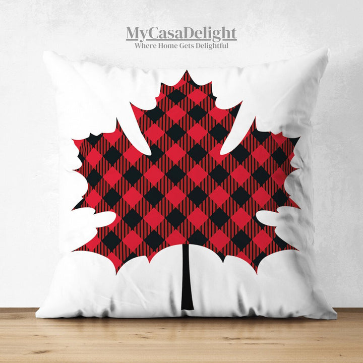 Canadian Plaid Maple Leaf Throw Pillow Cover MyCasaDecor Collecti 20.00 mycasadelight.com New Jersey, Rugs & Pillows Türkiye